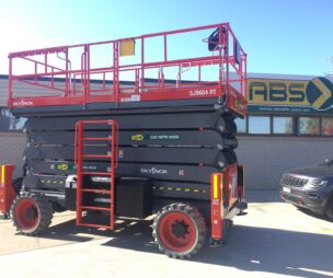 Mastering Scissor Lift safety in 7 Steps: Your essential guide